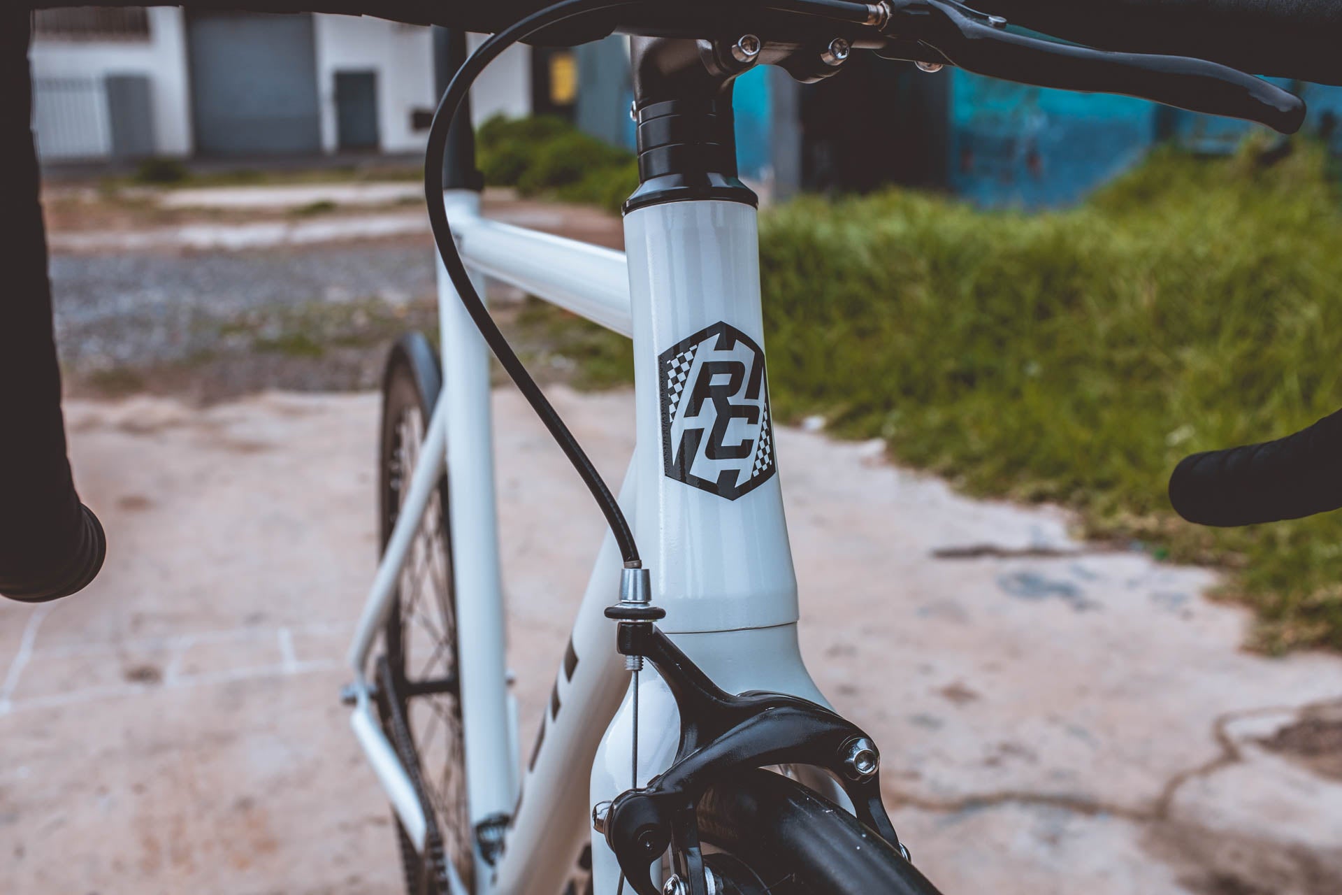 Rook Race 2 Pearl White – Rook Cycles